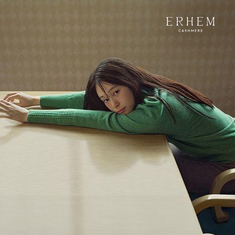 에르헴 24 FW 캐시미어 100 하이넥 풀오버 1종